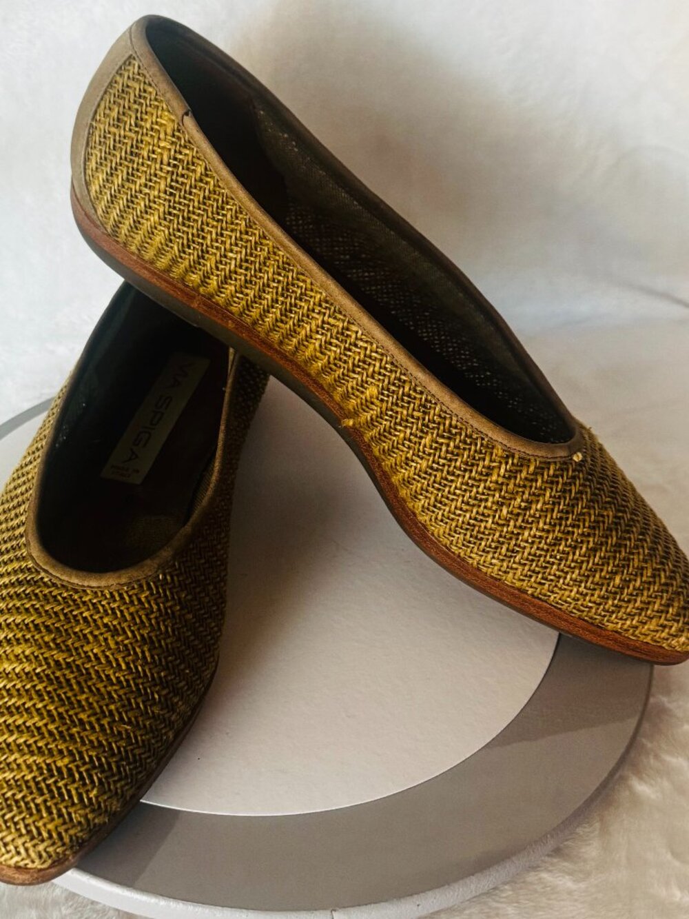 Via Spiga Women's 9 B Tan Raffia Loafers Pointed Toe Slip on Flats Italy Classic